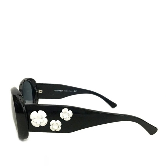 Chanel camellia CC logo sunglasses with case - Picture 3 of 9